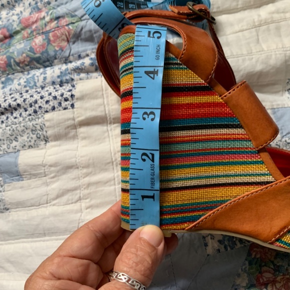 Unlisted platform wedges - Picture 4 of 5